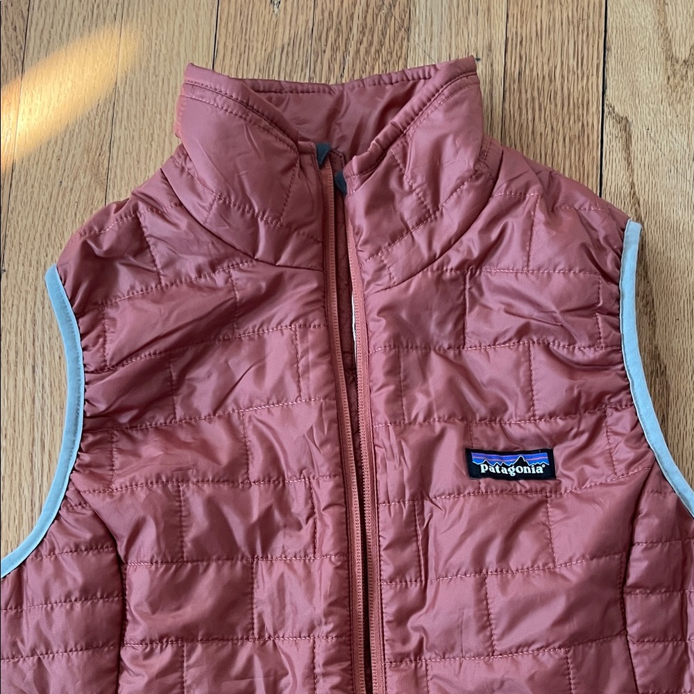 Patagonia Brick Quilted Vest - Picture 2 of 9